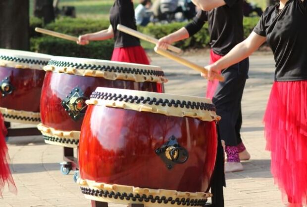 魂を揺さぶるリズムの力！物語を彩る「太鼓」とエンタメの深い関係